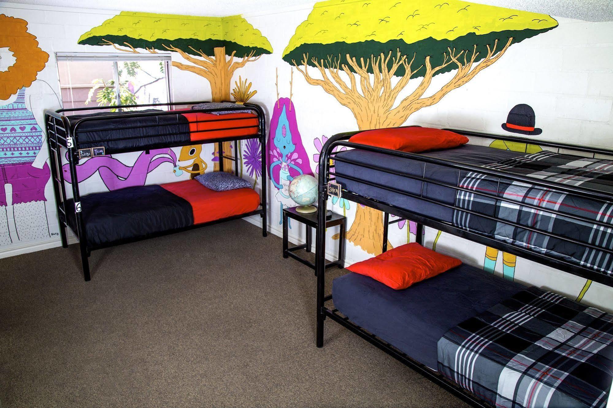 Drifter Jack'S Hostel Austin Exteriör bild